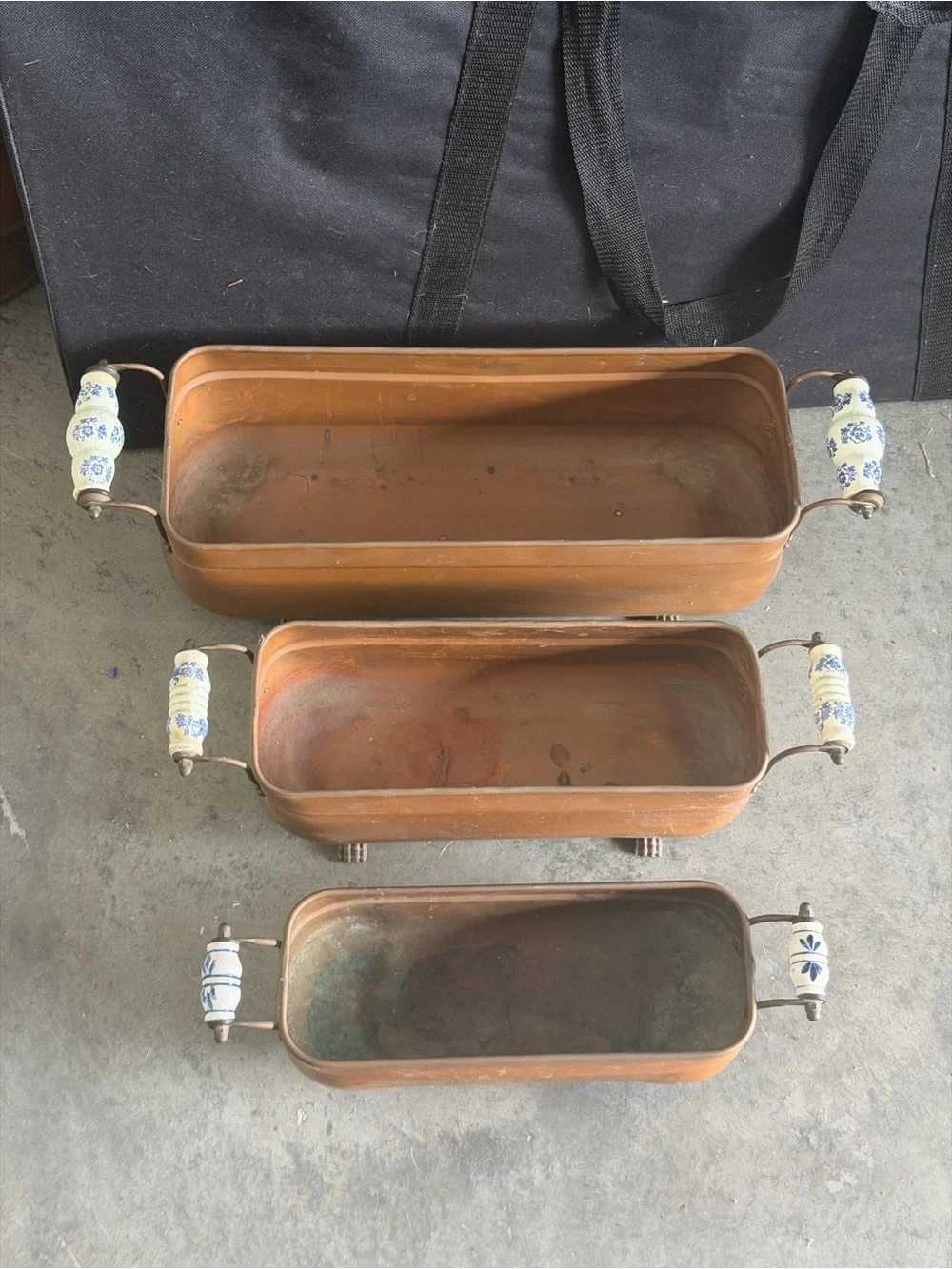 Vintage Copper Jardiniere Planters Set of 3 💙 Porcelain Handles Paw Feet